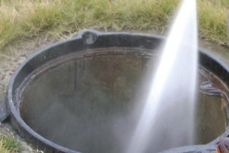 马桶水箱一直在响漏水,越西申果庄乡漯河维修水管|修卫生间漏水费用